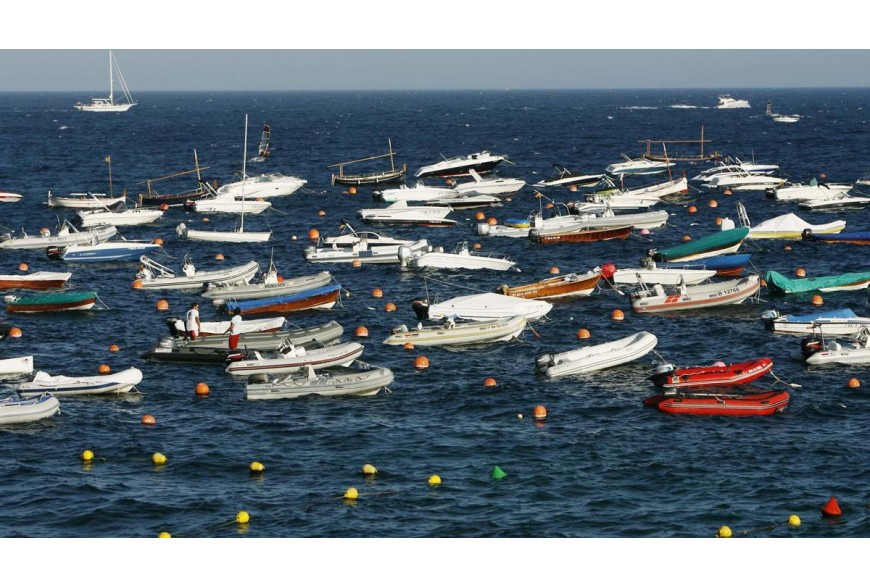 The managers of the Palafrugell buoys complain of poor planning
